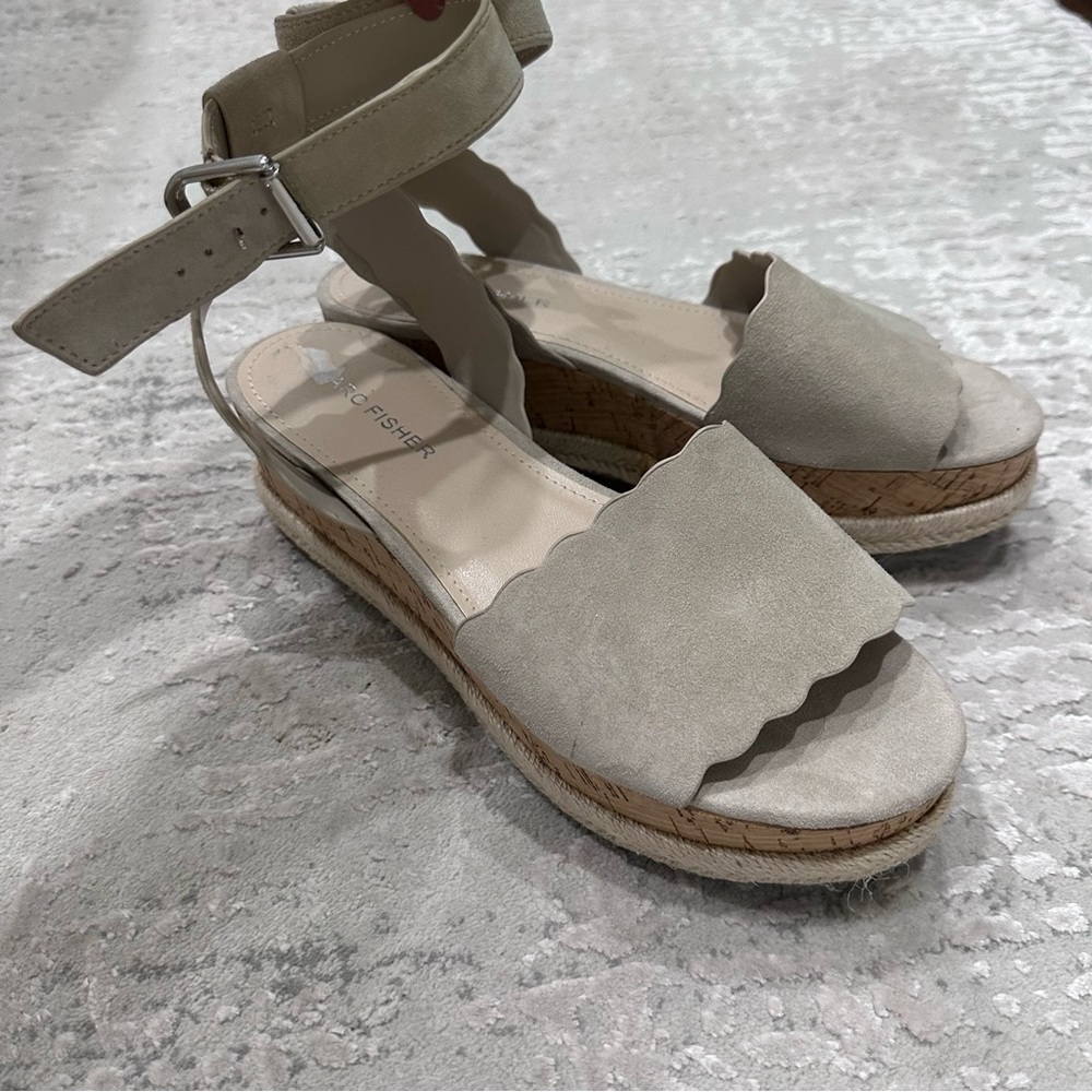 Marc Fisher Faitful Leather Suede Platform Espadrille Sandals 6.(